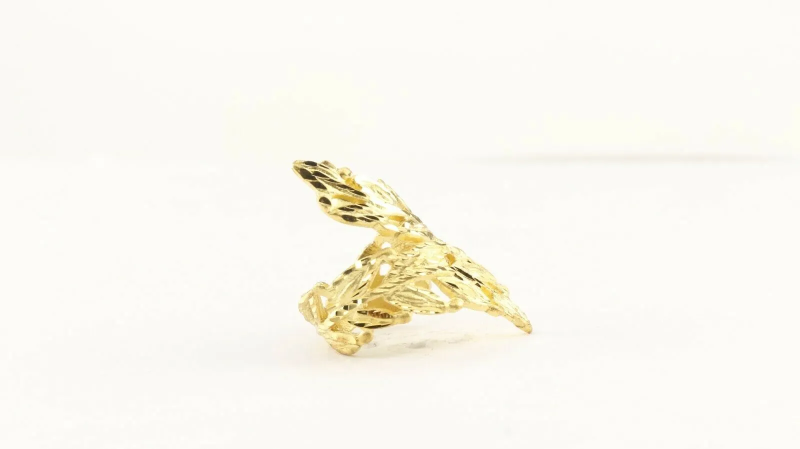 22k RIng Solid Gold ELEGANT Charm Floral Ring SIZE 8-1/2 RESIZABLE r2183