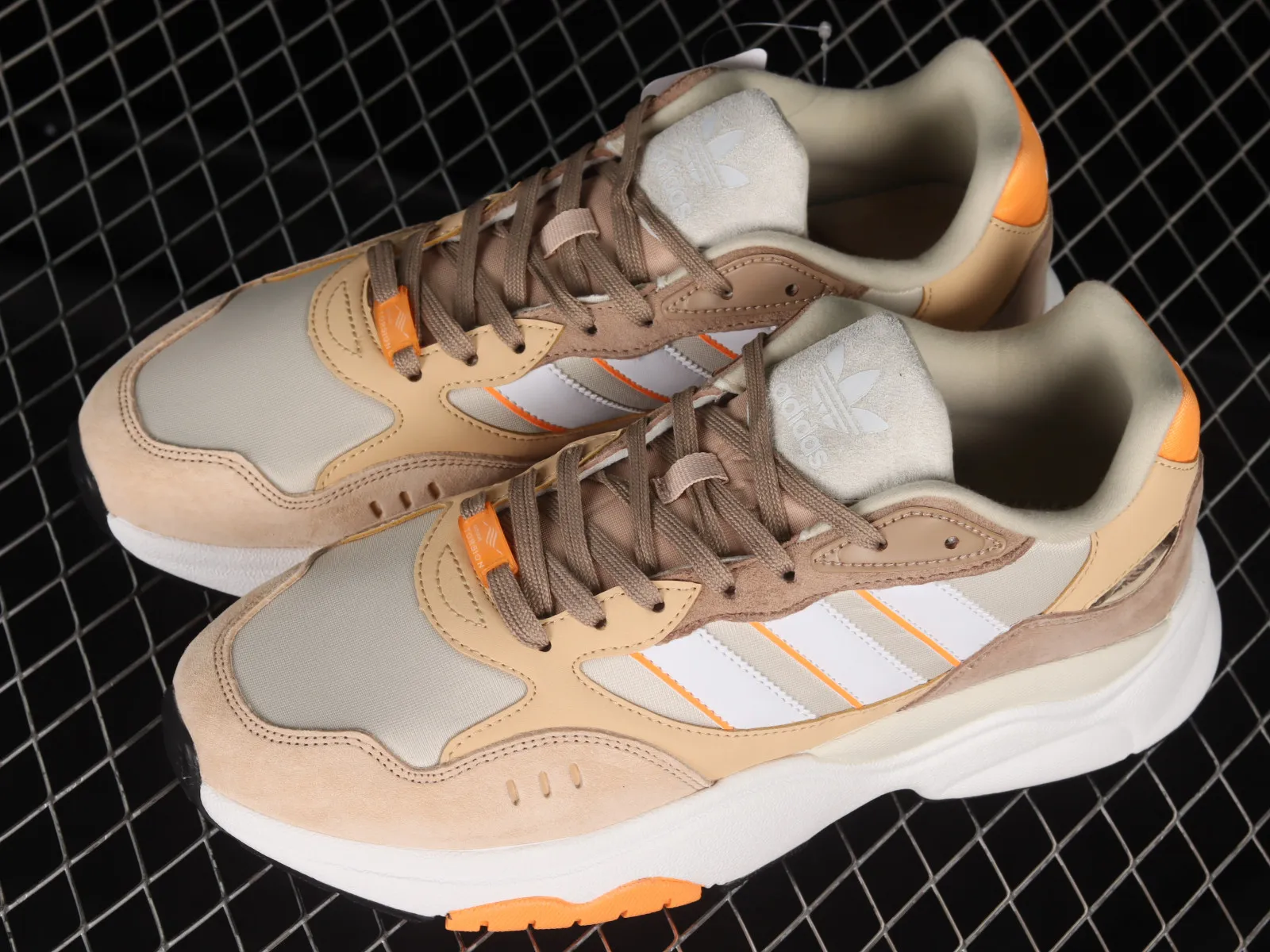 Adidas Originals Retropy F90 Pink Orange Grey HP9626