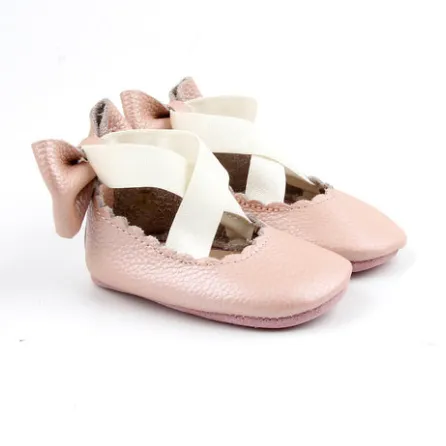 Bohemia's Closet Rose Gold Bow Pram Shoes: 3-6 Months (Brand New)