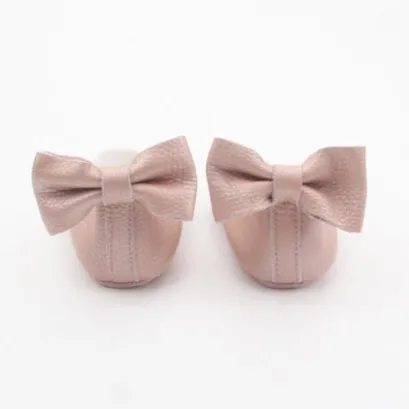 Bohemia's Closet Rose Gold Bow Pram Shoes: 3-6 Months (Brand New)