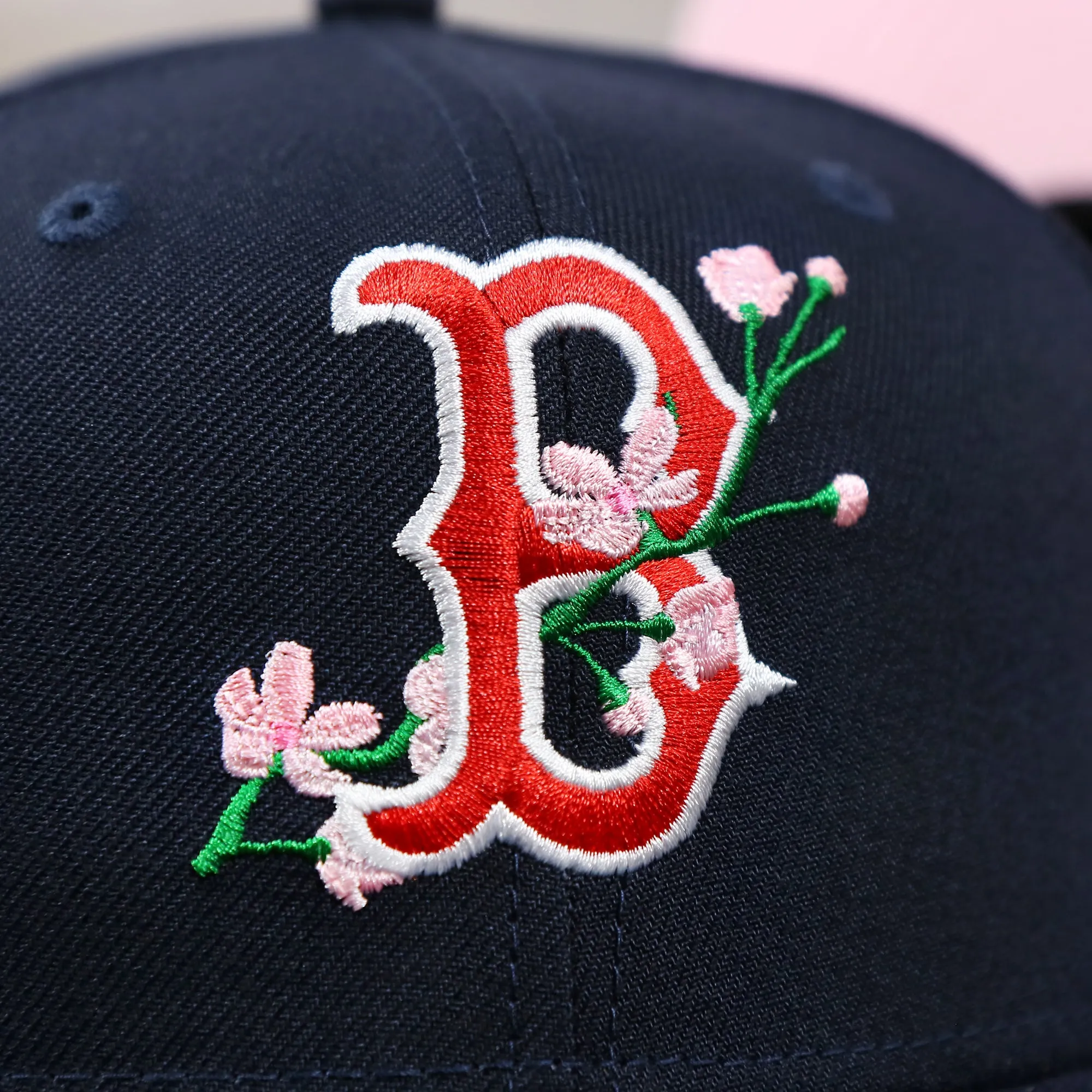 Boston Red Sox Pink UV Sakura 59Fifty Bloom Side Patch Fitted Cap | Navy Blue