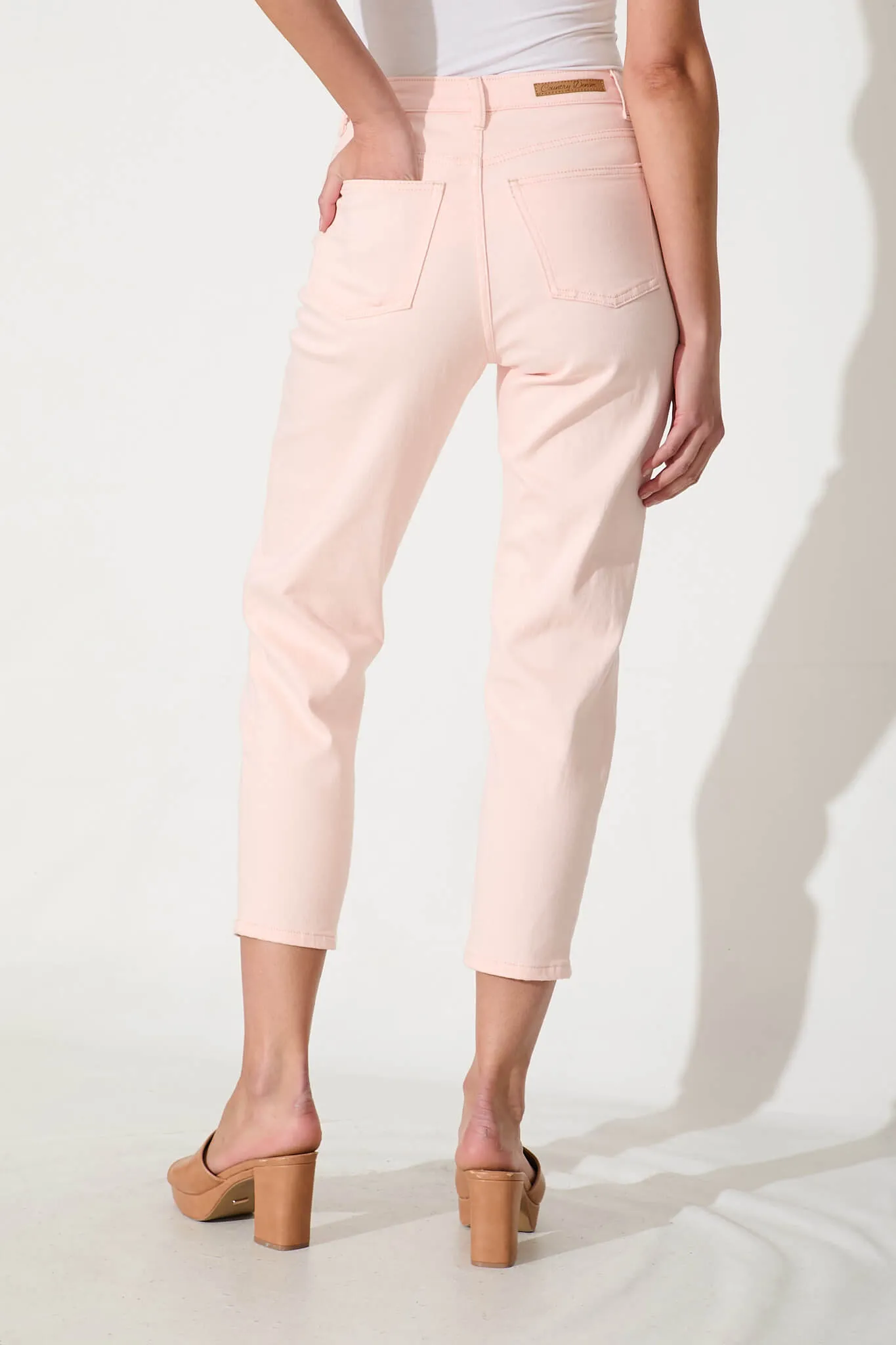 Delores High Rise Capri Straight Leg Jean In Pink Denim