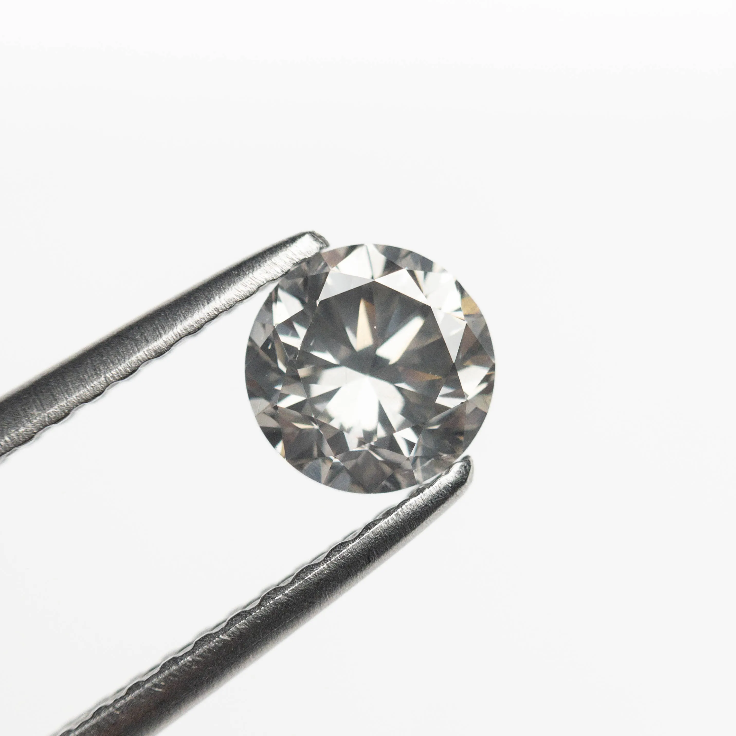 Fancy Grey Brilliant Diamond - 0.70ct Round