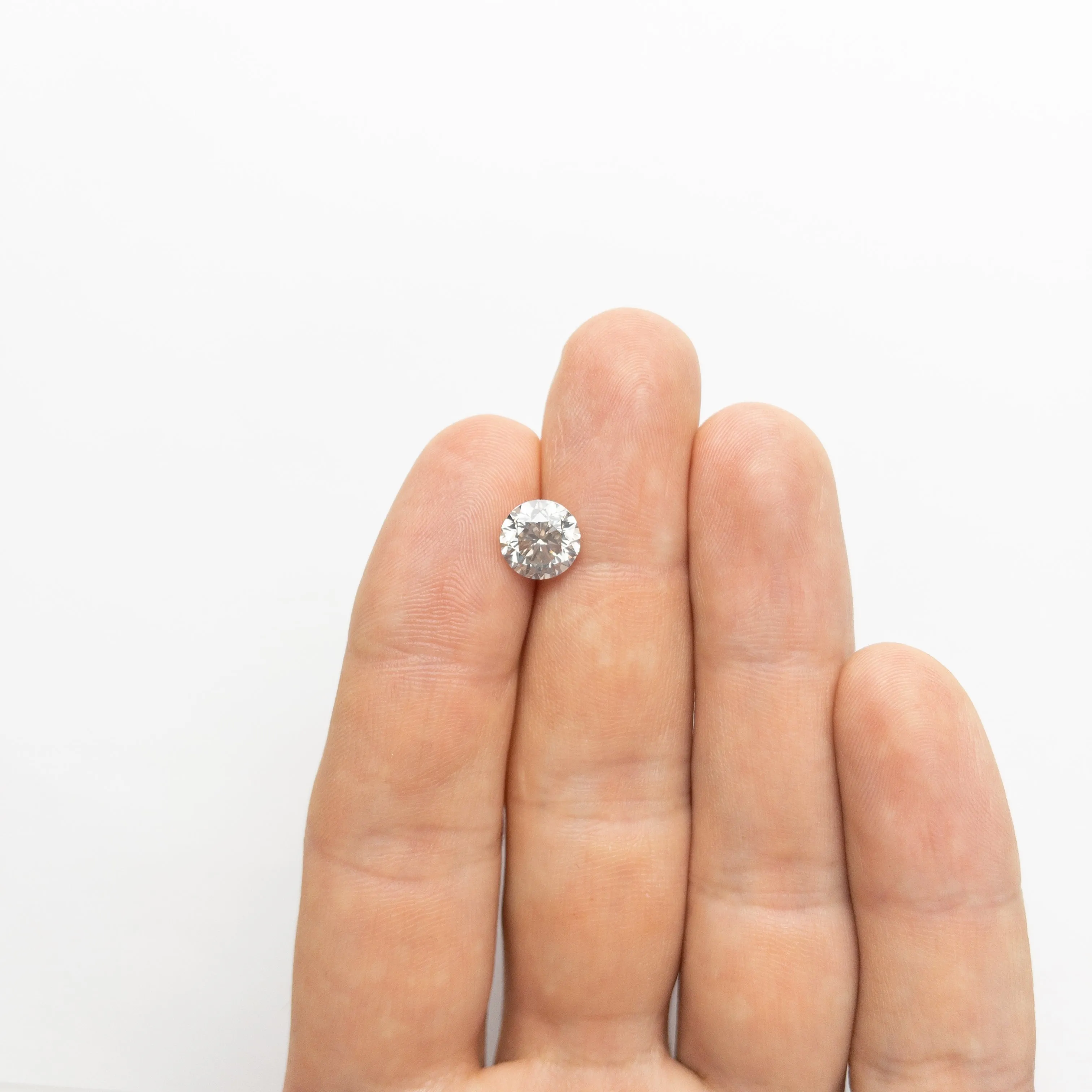 Fancy Grey Brilliant Diamond - 2.71ct Round