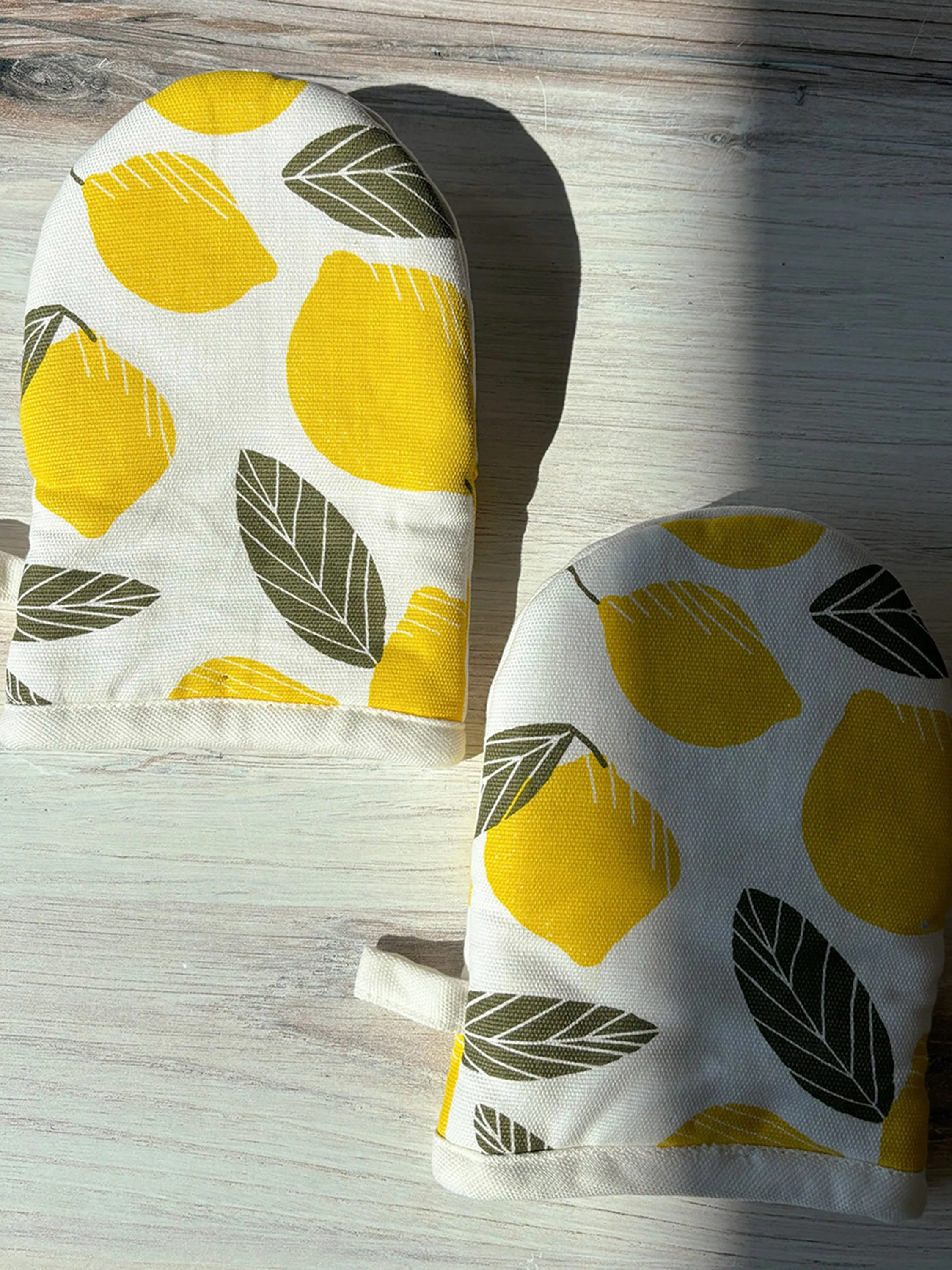 Lemon Mini Oven Mitt (set of 2)