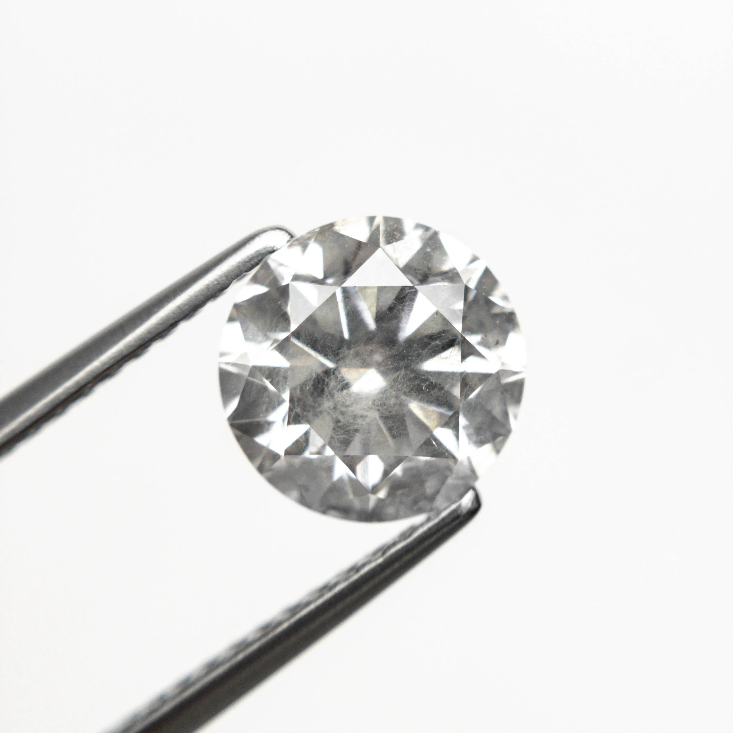 Light Grey Brilliant Diamond - 2.01ct Round