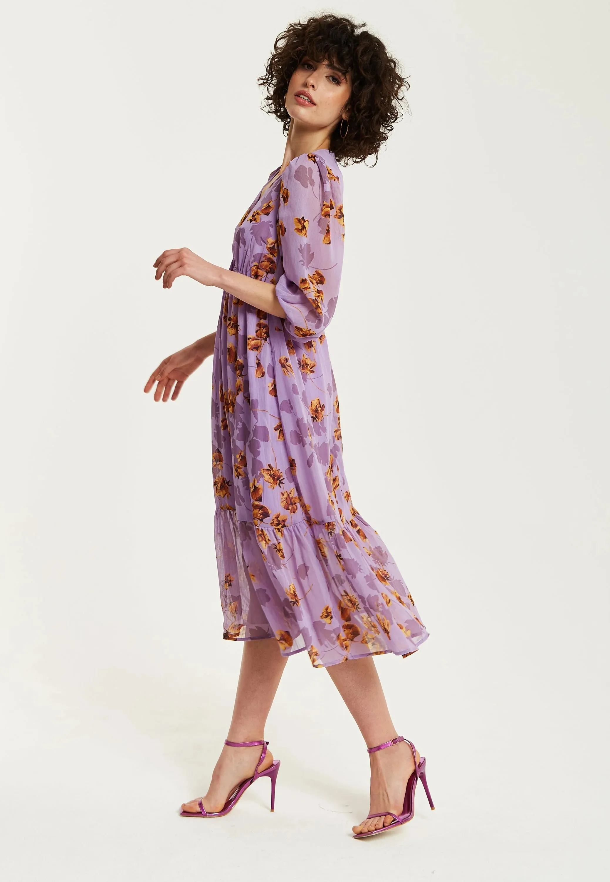 Liquorish Purple Floral V-neck Midi Dress