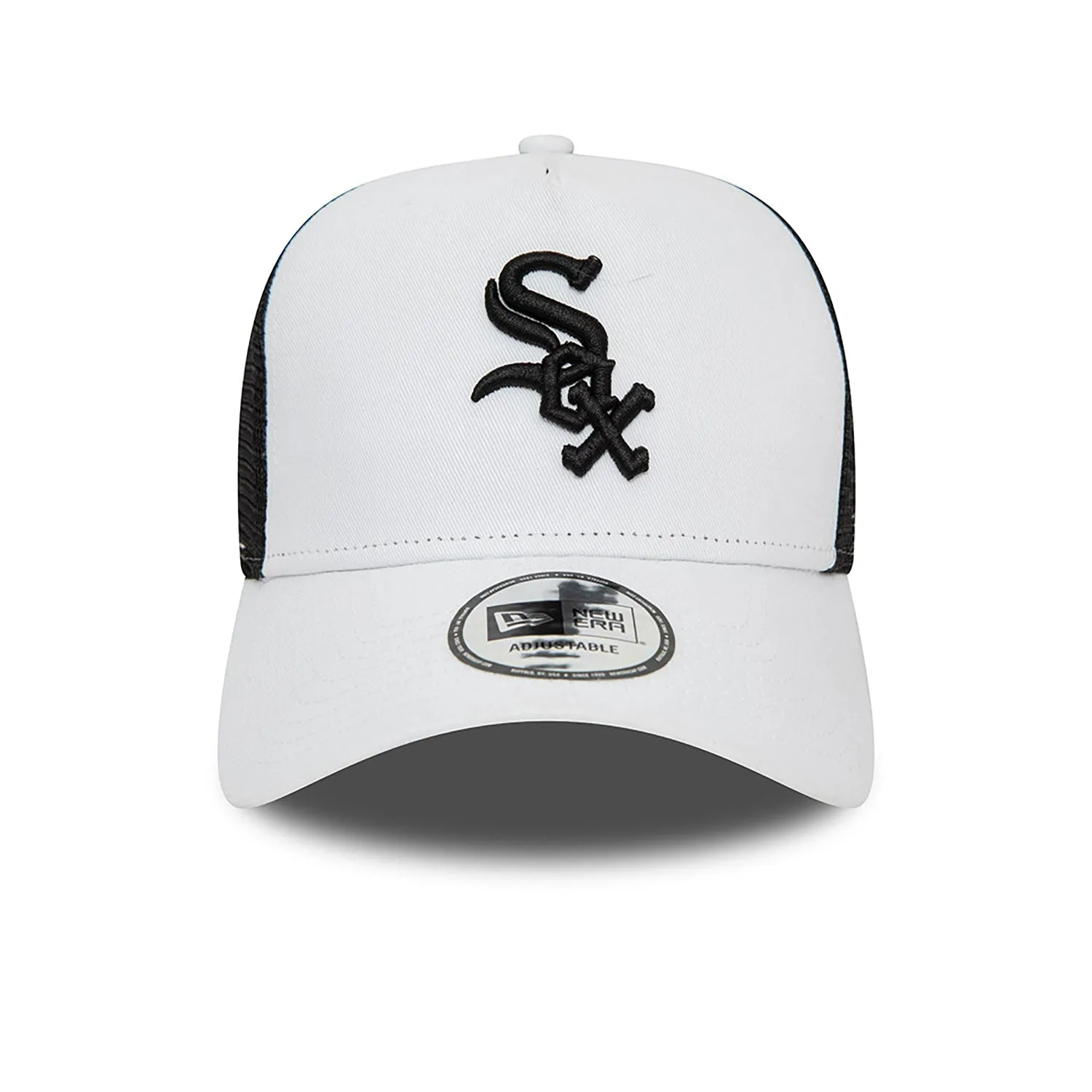 NEW ERA Chicago White Sox League Essential White Trucker Cap