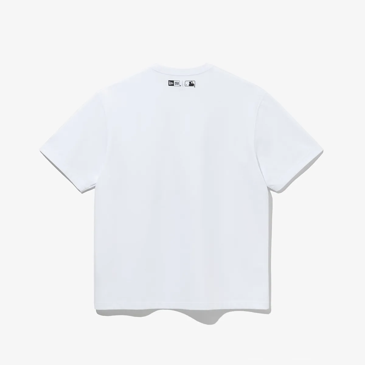 New Era  |Unisex Logo T-Shirts