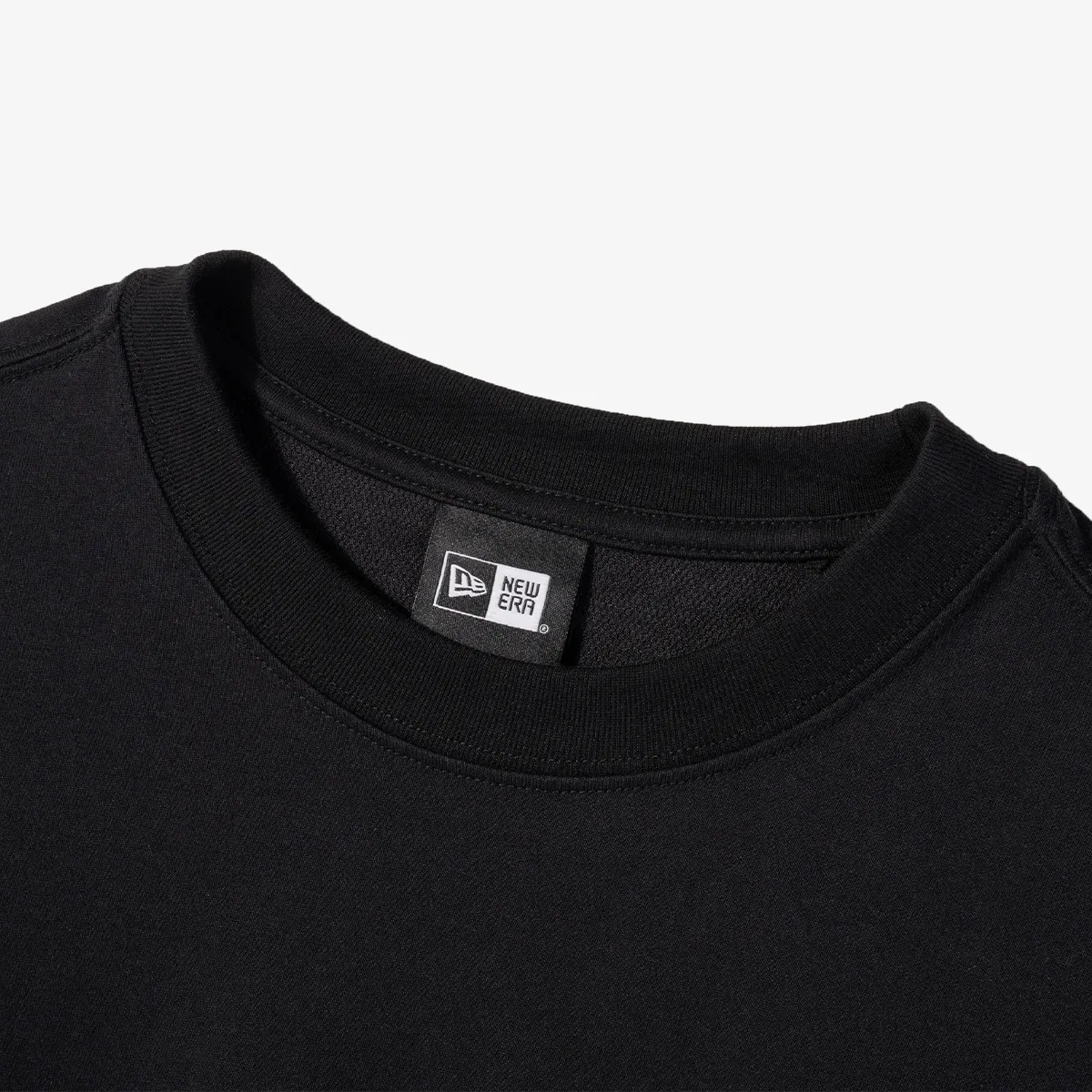 New Era  |Unisex Oversized Logo T-Shirts