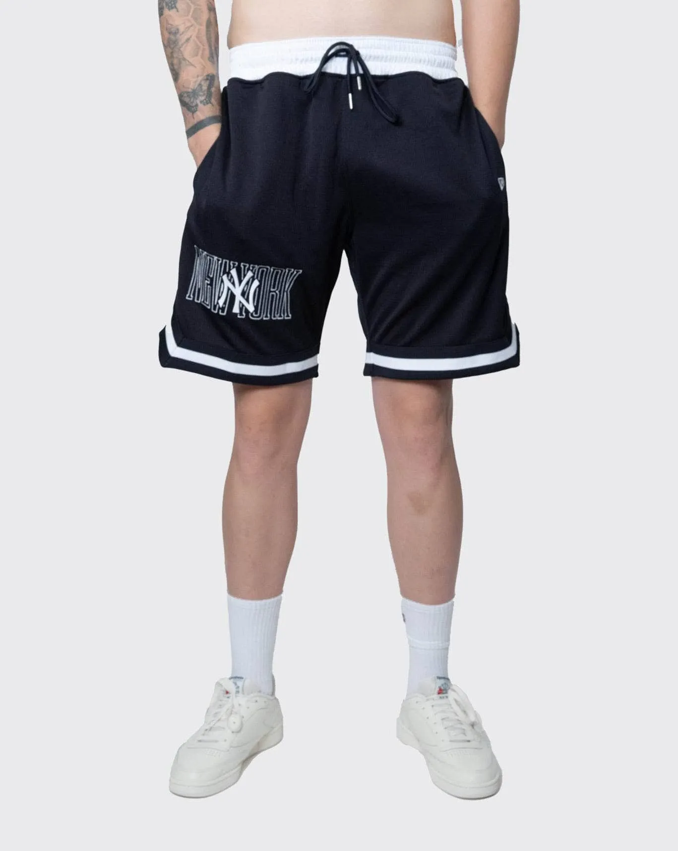 New Era Yankees Outline Mesh Short