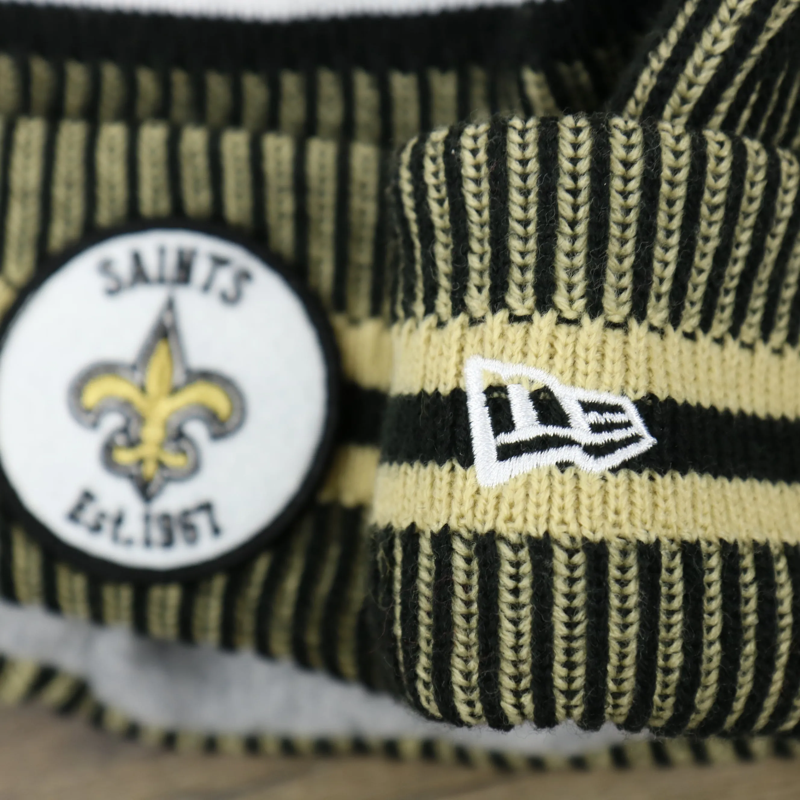 New Orleans Saints On Field Sideline Cuffed Winter Knit Pom Pom Beanie | Black Winter Beanie