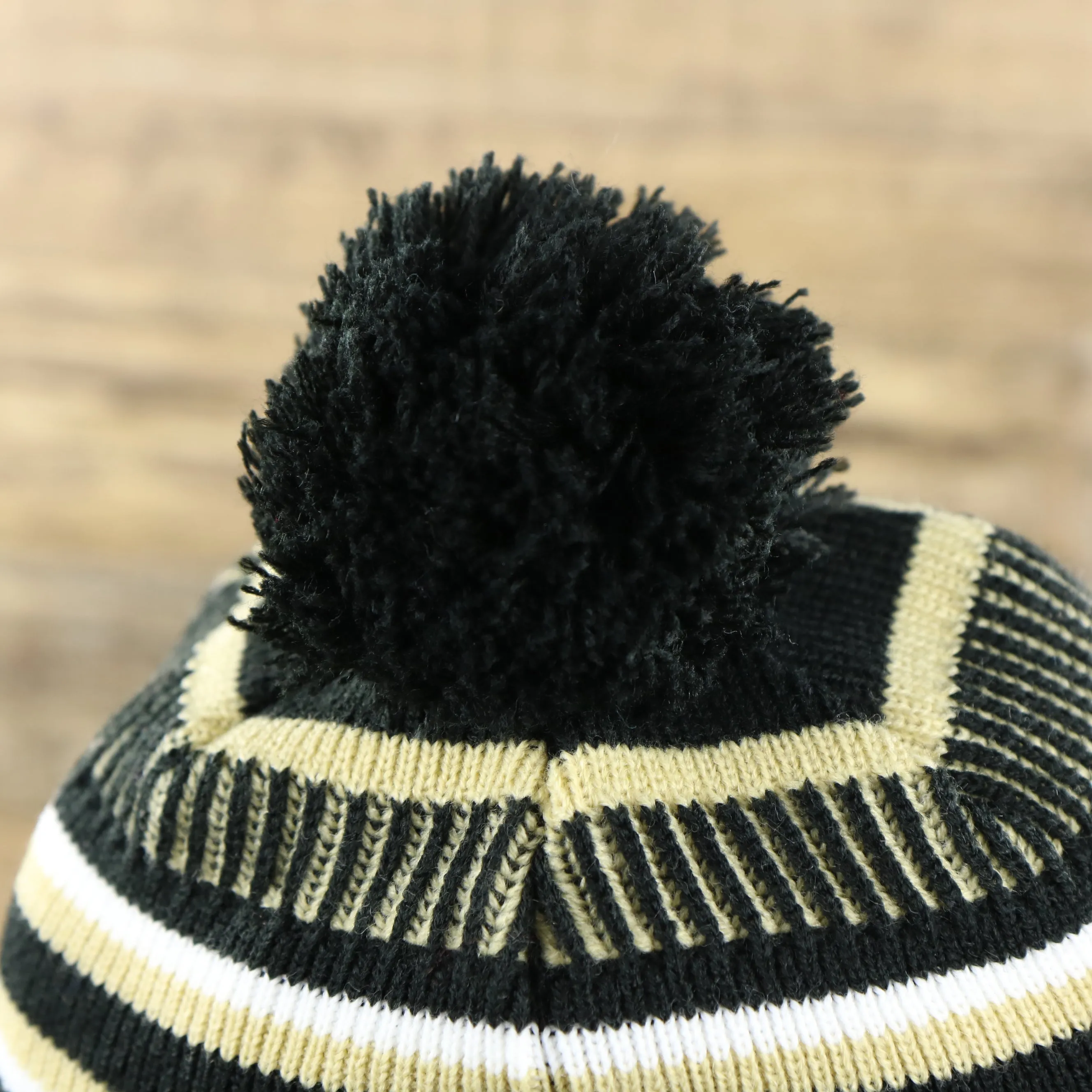 New Orleans Saints On Field Sideline Cuffed Winter Knit Pom Pom Beanie | Black Winter Beanie