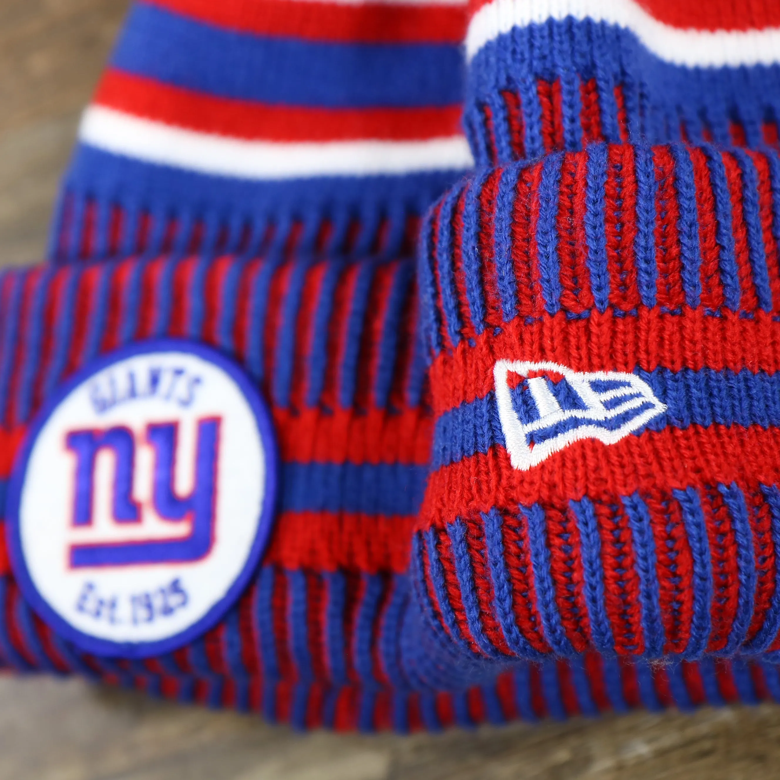 New York Giants On Field Sideline Cuffed Winter Knit Pom Pom Beanie | Red Winter Beanie