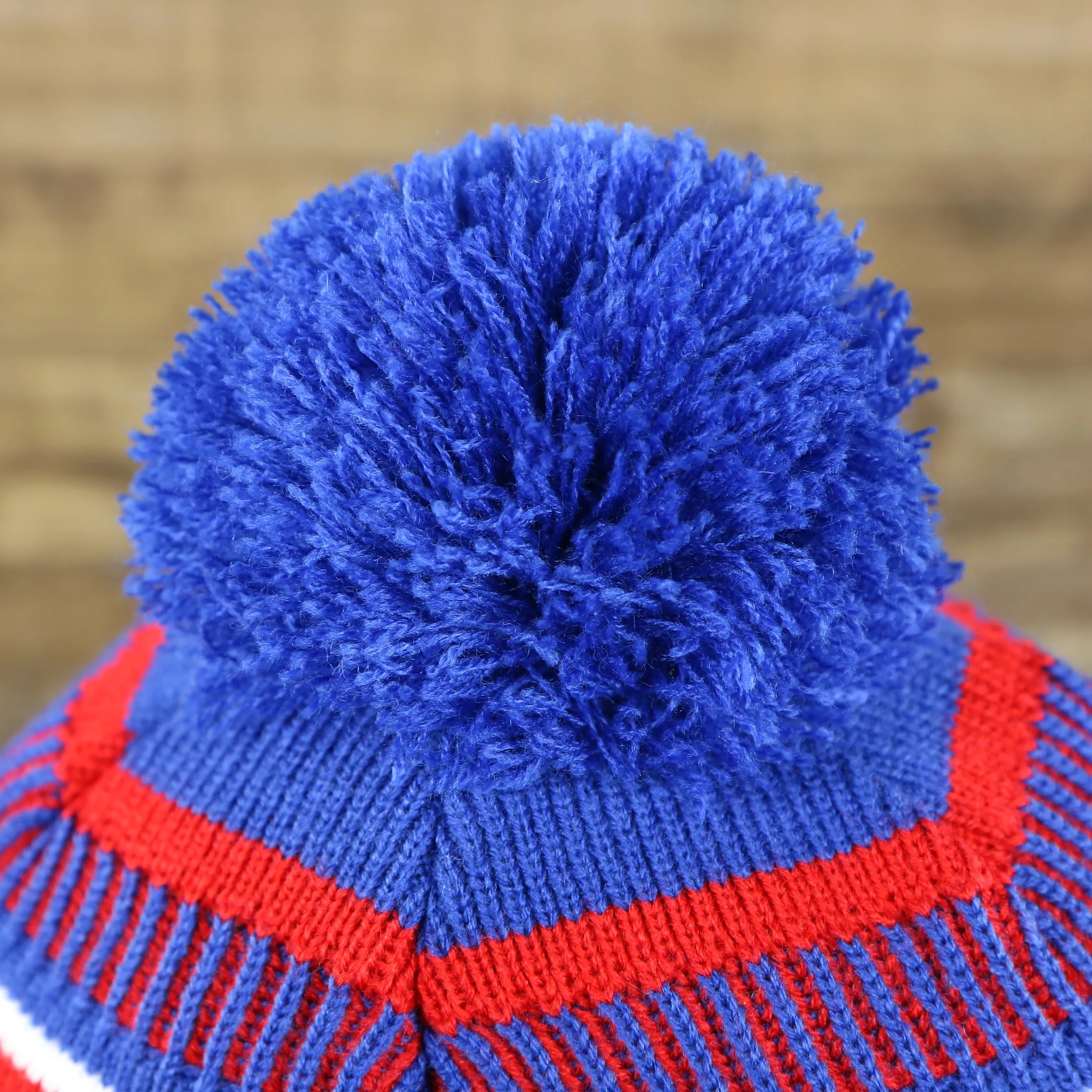 New York Giants On Field Sideline Cuffed Winter Knit Pom Pom Beanie | Red Winter Beanie