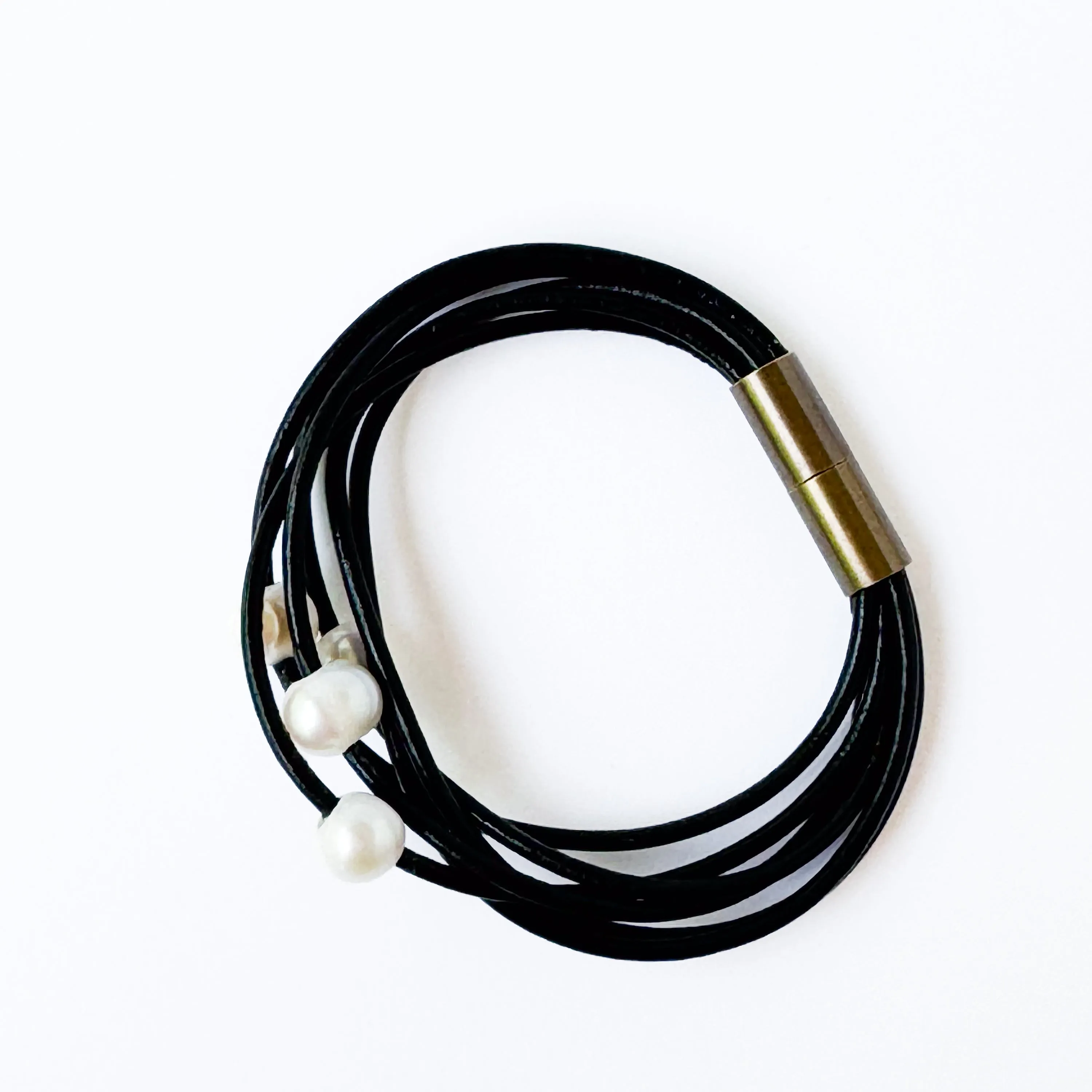 Pearl And Leather Magnetic Clasp Bracelet