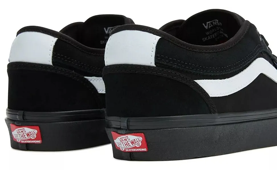 shoes Vans Chukka Low Sidestripe - Black/Black/White - men´s