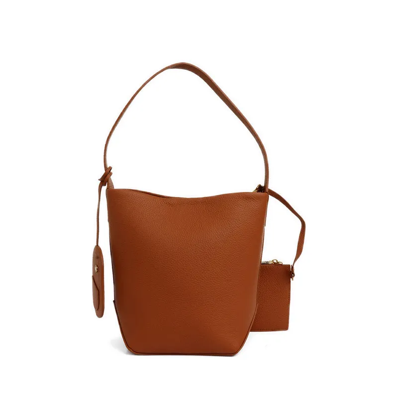 SX8023700 Shoulder Bags - Brown