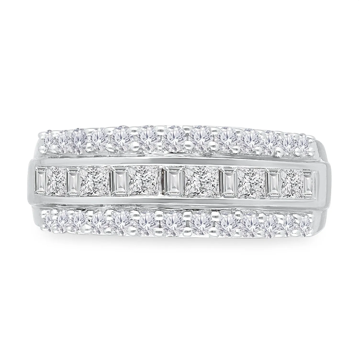 White Gold Legendary Diamond Ring